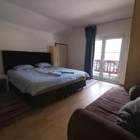 Bike Hostel שלאדמינג מראה חיצוני תמונה
